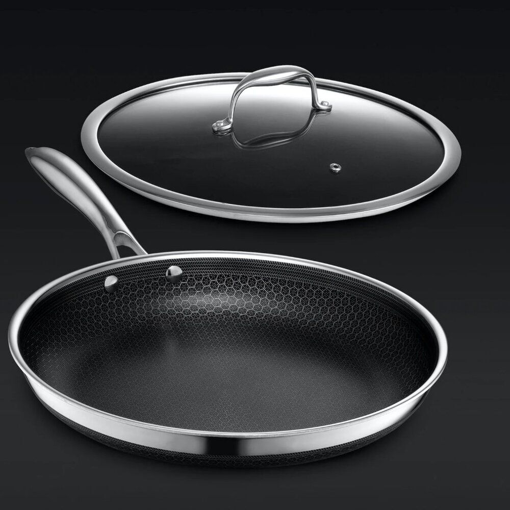 HexClad Hybrid Nonstick 12-Inch Frying Pan with‎ Tempered Glass Lid, Stay-Cool